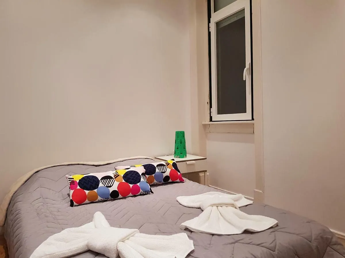 Homestay Lisbon Brother'S Rooms