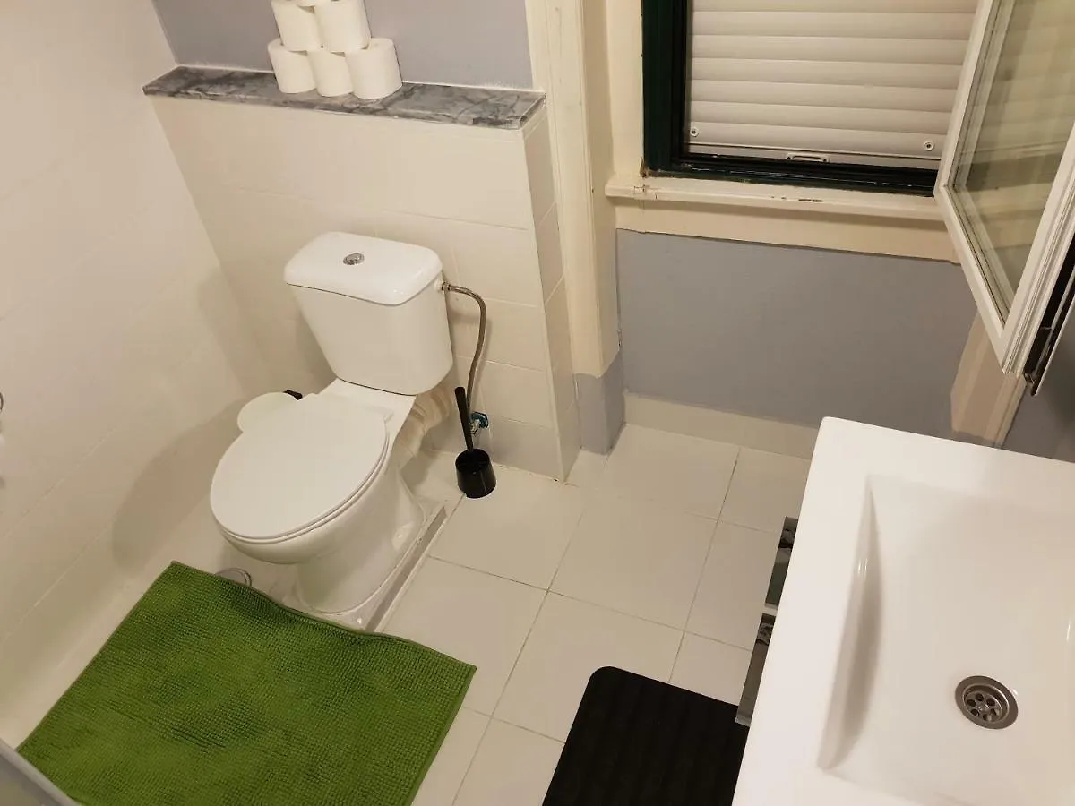 Homestay Lisbon Brother'S Rooms